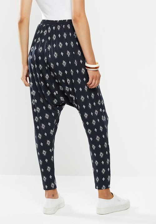 edit - Printed viscose knit harem pant - navy