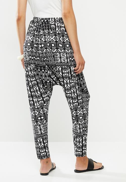 edit - Printed viscose knit harem pant - black aztec