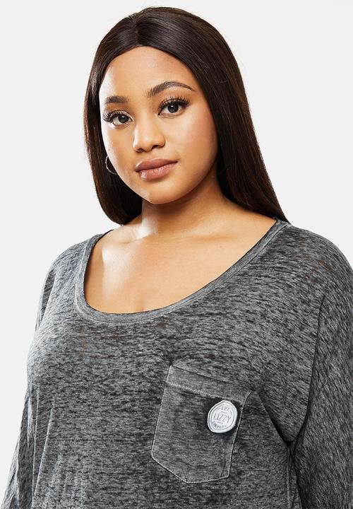 Lizzy - Plus ness long sleeve tee - black