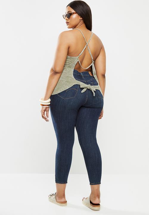 Lizzy - Plus amarah vest - lichen green