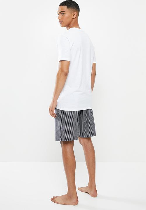 Superbalist - Scoop neck tee & woven shorts sleep set - white & navy