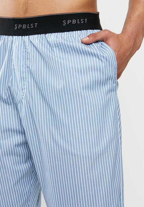 Superbalist - Scoop neck tee & woven pants set - multi