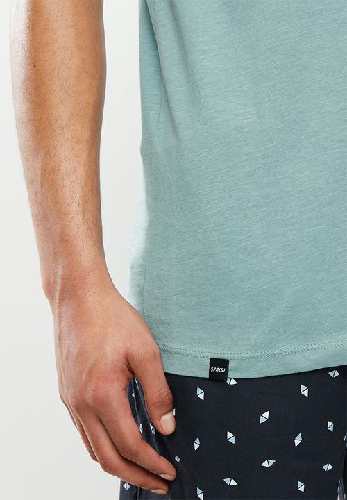 Superbalist - Scoop neck tee & woven shorts sleep set - multi