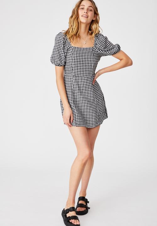Cotton On - Woven Leona bell sleeve mini dress - black & white 
