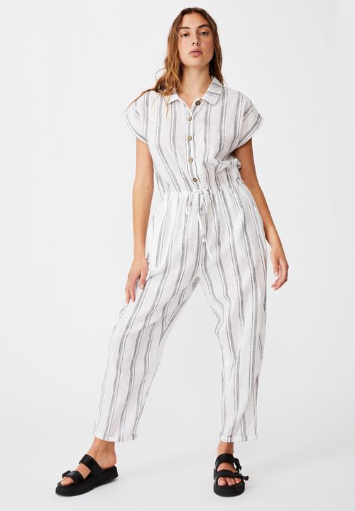 Cotton On - Woven Jasmine utility jumpsuit - white & black 