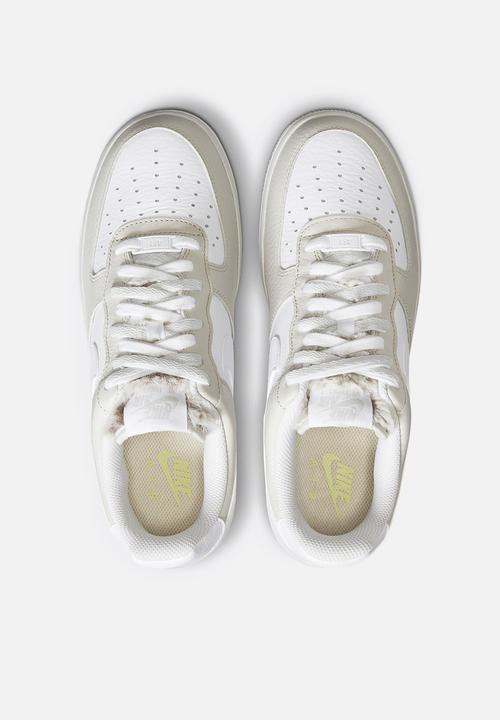 Nike - Air Force 1 '07  - light bone / white-photon dust-life lime