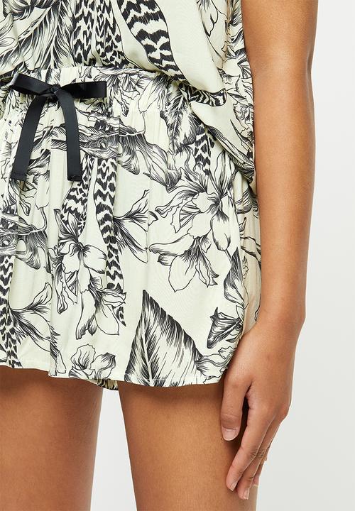 Superbalist - Sleep cami & shorts - neutral & black