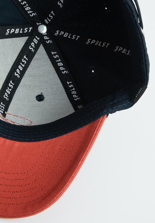 Superbalist - Donney baseball cap - navy / red