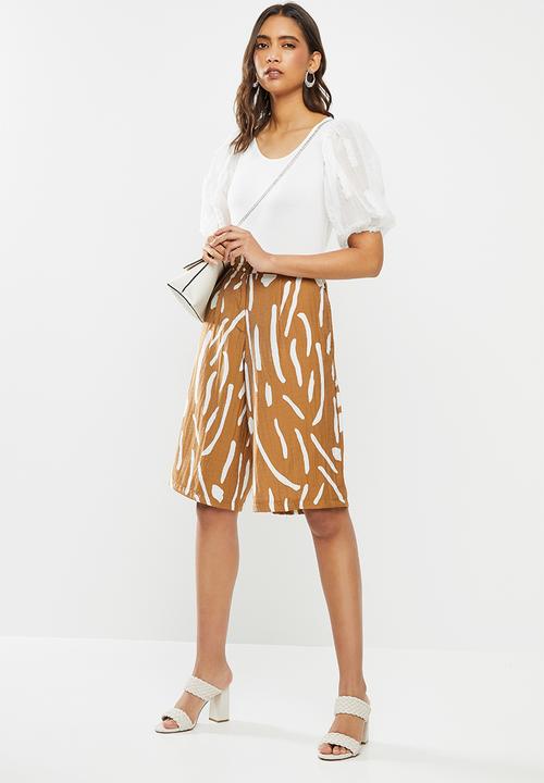 Me&B - Milk combo tee with 3d organza puff sleeves - white 
