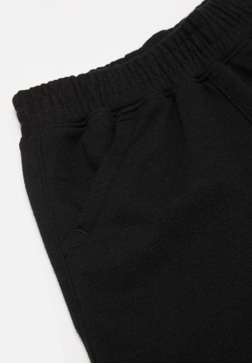 Nike - Nkb nsw amplify short - black