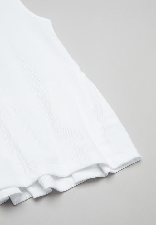 POLO - Girls terri frill back tee - white