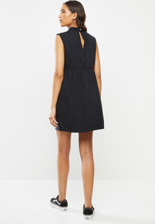 Fox - Layzee daze dress - pirate black