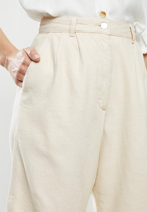 Vero Moda - Olympia highrise wide long shorts - neutral