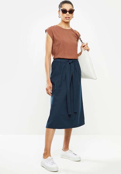 edit - Belted fit & flare skirt - navy