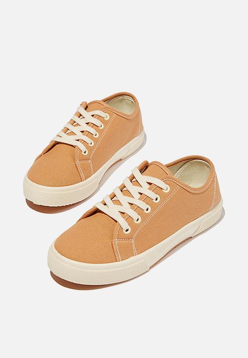 Cotton On - Lisa lace up plimsoll - tan