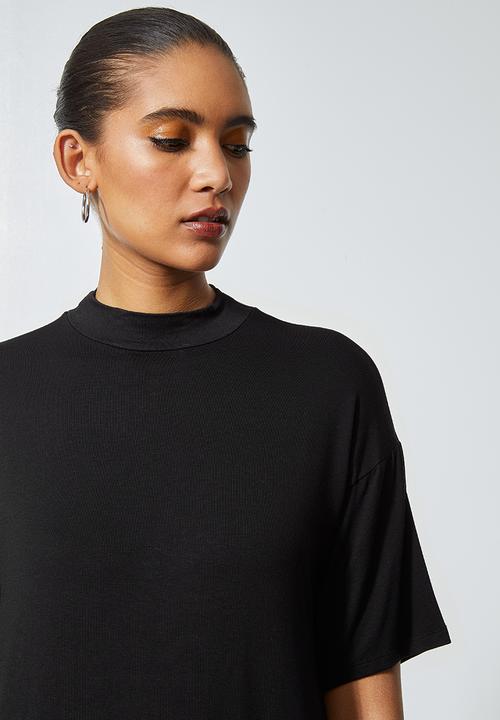 Superbalist - Hi neck longline top - black