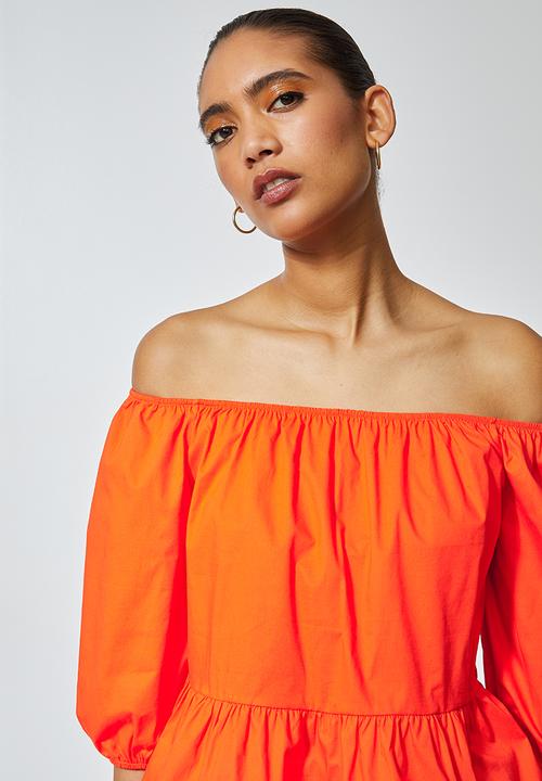 Superbalist - Ruffle detail off the shoulder - orange