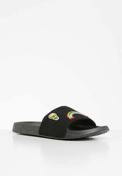 Public Desire - Kendal slide - black
