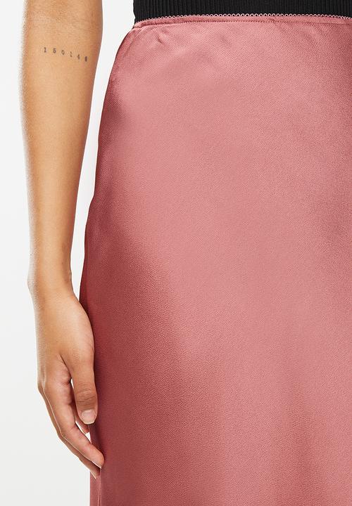 VELVET - Satin bias cut slip skirt - pink