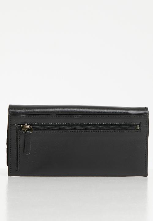 BUSBY - Tuscany flap purse -black