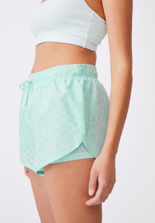 Cotton On - Move jogger active short - aqua splash laser