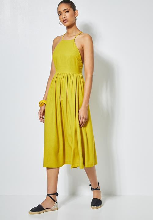 Superbalist - Linen blend low back detail midi - yellow 