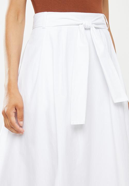 edit - Cotton belted fit & flare skirt - white