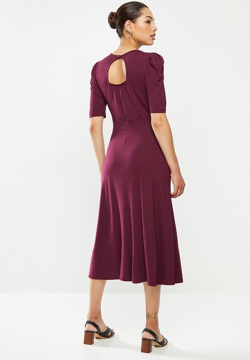 edit - Short sleeve ruched knit maxi - burgundy