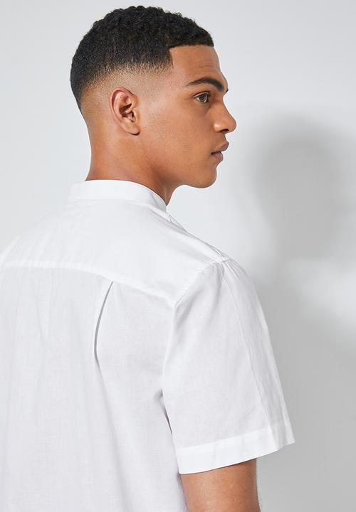 Superbalist - Regular fit mandarin short sleeve shirt - white