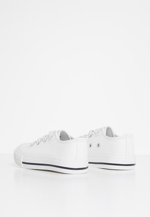 Cotton On - Classic trainer lace up - white smooth elastic