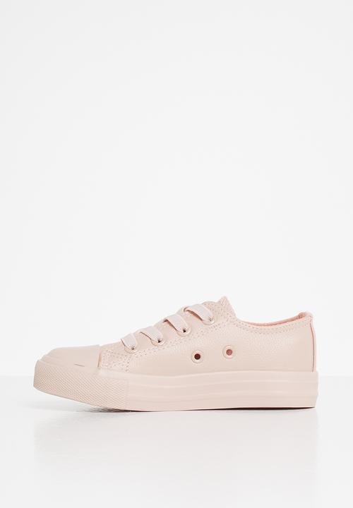 Cotton On - Classic trainer lace up - peach whip elastic