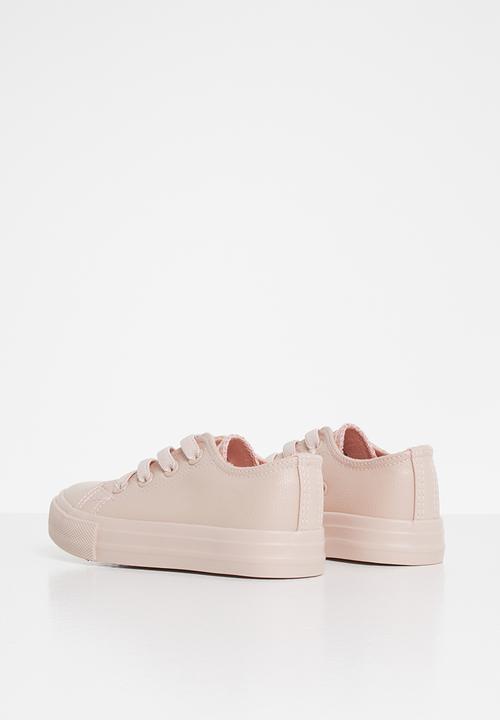 Cotton On - Classic trainer lace up - peach whip elastic