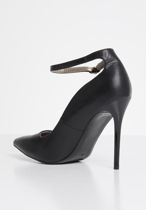 Plum - Iman court - black