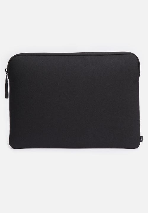 Typo - 13 inch laptop sleeve - black