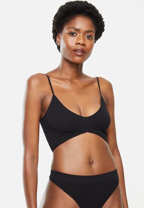 Cotton On - Seamfree rib ballet bralette - black & white