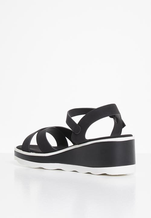 Jada - Criss-cross wedge - black
