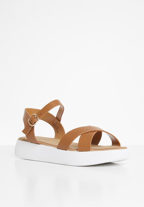 Jada - Flatform sandal / tan