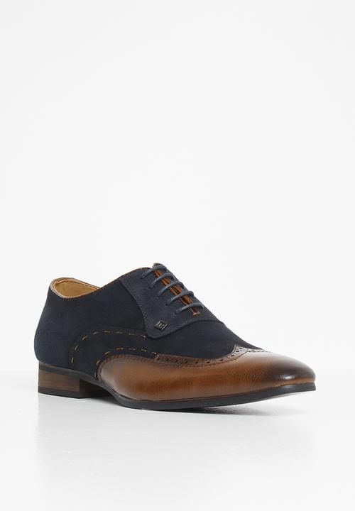 MAZERATA - Magio 48 - tan/navy combo