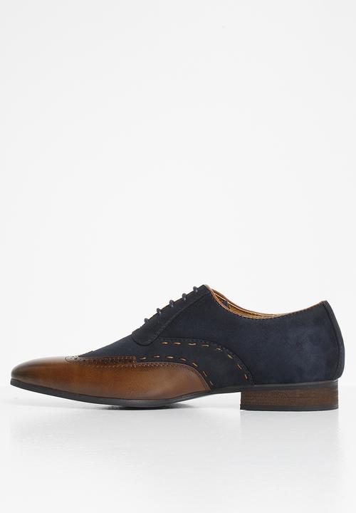 MAZERATA - Magio 48 - tan/navy combo