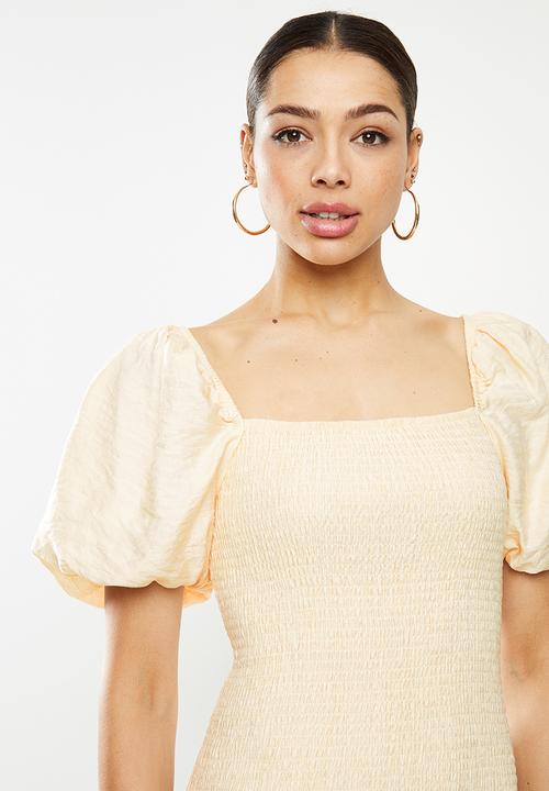Glamorous - Puff sleeve bodycon dress - pale yellow