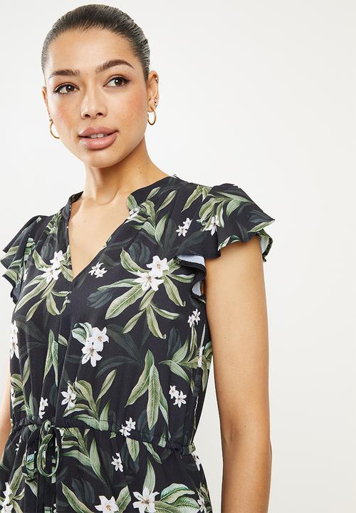 edit - Flutter sleeve short fit & flare - green 