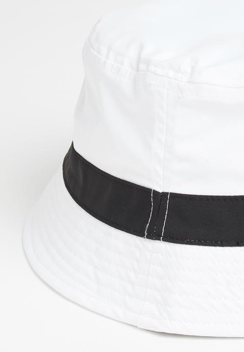 KAPPA - Poly/nylon sporty - white & black