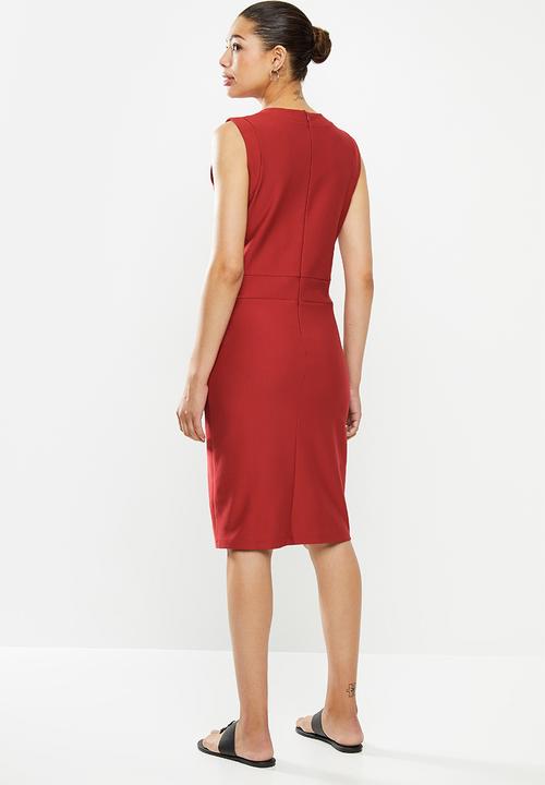 POLO - Excl sleeveless bodycon dress - red