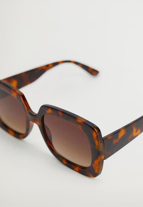 MANGO - Sunglasses carmen - brown 