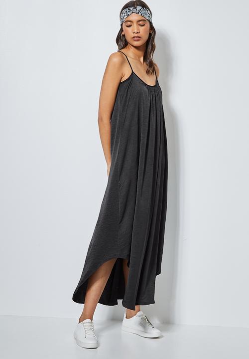 Superbalist - Back detail volume maxi - black