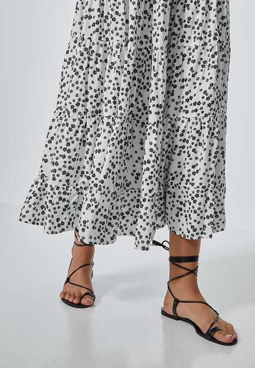 Superbalist - Tiered midi skirt - white & black