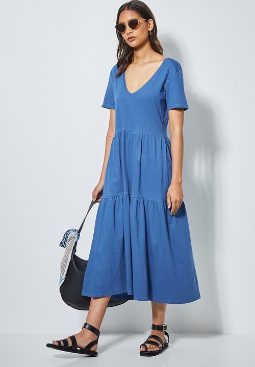 Superbalist - V-neck tiered dress - blue 