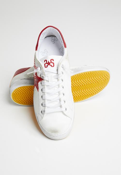 2STAR - 2sd 1801 - white & red