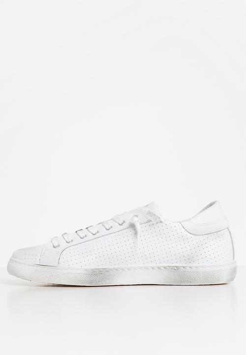 2STAR - 2sd 1820 - white