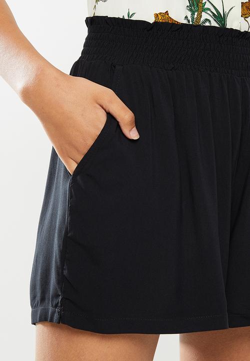 ONLY - Nova life smock shorts solid wvn - black